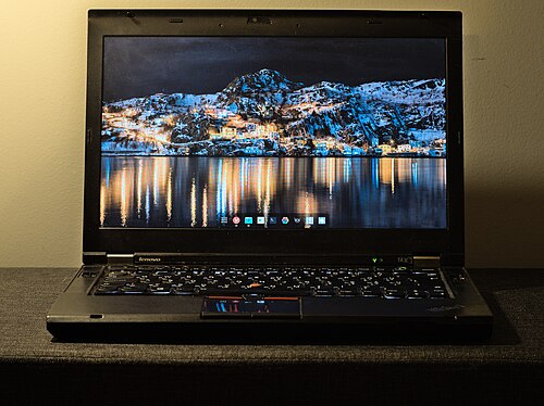 جهاز Thinkpad T430 في بيئة جنوم