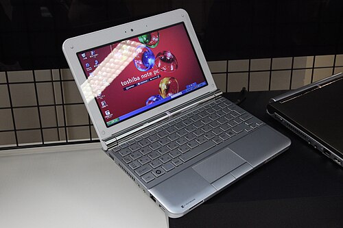 Dynabook UX / Toshiba NB200 (2009)