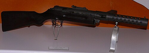 Maschinenpistole 28
