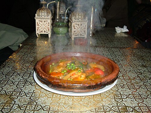 طاجين الخضار في أحد مطاعم لندن