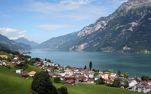 Walensee وUnterterzen، Quarten