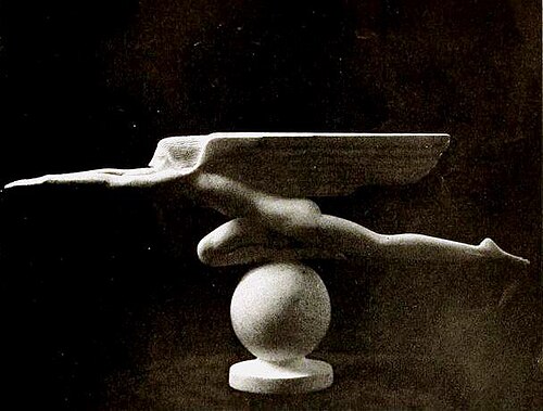 السرعة، تصميم لزينة المبرد من تصميم هارييت ويتني فريشموث (1925)