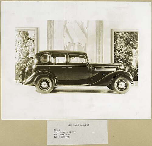 سيارة بويك سيريز 40 سيدان موديل 1935