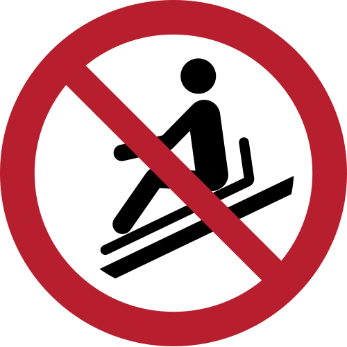 P078 – No tobogganing or sledding
