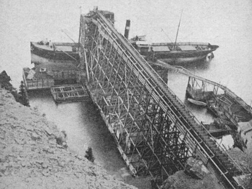 رصيف التحميل في ميناء وابانا (حوالي عام 1903)