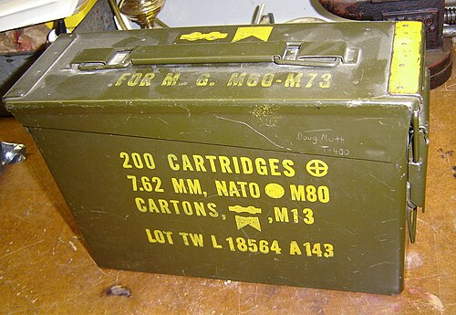 صندوق ذخيرة M19A1 لعيار 7.62×51 ملم الناتو M80