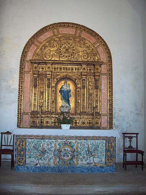 Antependium مزين بكنيسة azulejos في Nossa Senhora da Graça؛ ساجريس، البرتغال