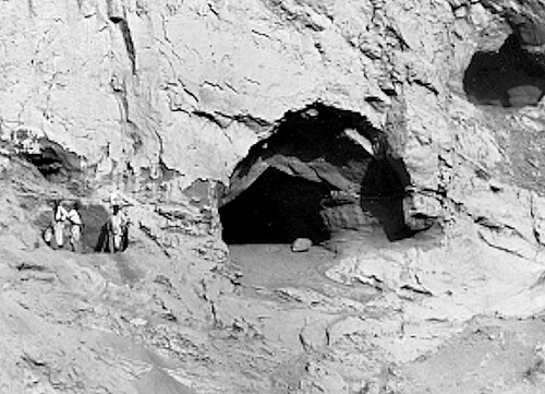 Cave 92