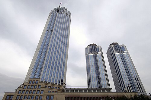 أبراج Türkiye IS Bankası (1995–2000) في ليفنت، إسطنبول