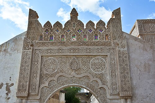 بيت الرفاعي مبني على الطراز المعماري الفرساني التقليدي