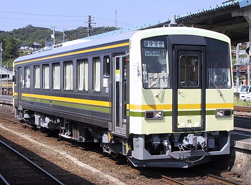 سيارة ديزل Kisuki Line KiHa 120-0