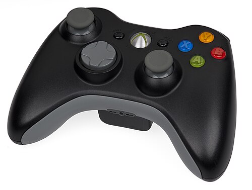وحدة تحكم لاسلكية سوداء لجهاز Xbox 360
