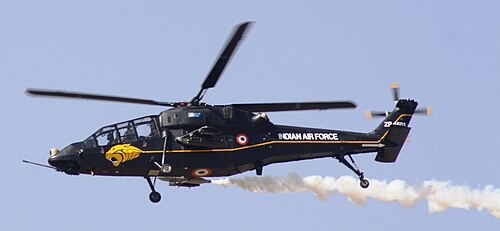 مروحية القتال الخفيفة من طراز HAL في معرض إيرو إنديا 2013