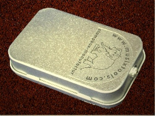 Tiny Tin Stompbox من تصميم musiXtools