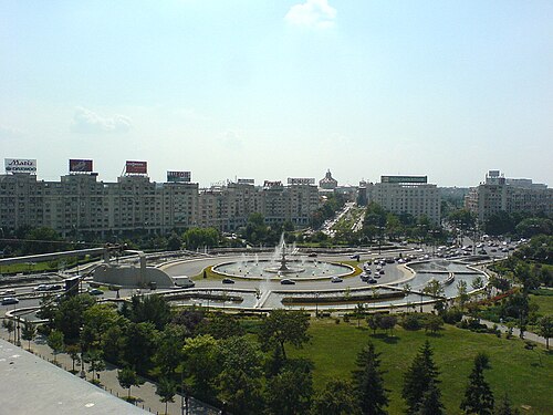 عرض ميدان الاتحاد على Dealul Mitropoliei