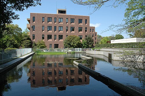 جامعة الدراسات العليا للدراسات المتقدمة