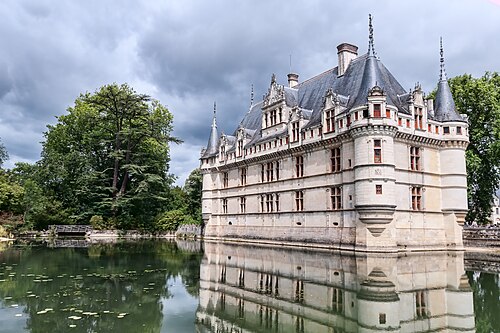 Northern Renaissance - Château d'Azay-le-Rideau, Loire, France, unknown architect, 1518–1527