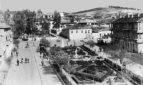 صورة لمركز مدينة شيجاك، ألبانيا عام 1964.