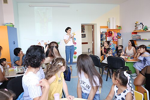 برنامج تنمية الطفل التابع لمنظمة COAF في مياسنيكيان، أرمافير