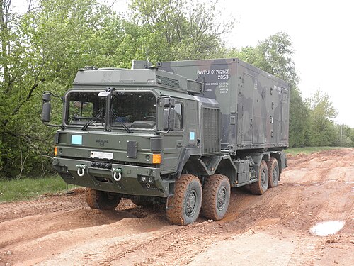 44 متر 8×8 خلال تجارب UTF للجيش الألماني Bundeswehr