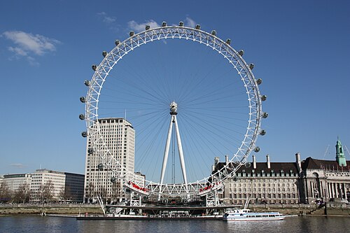 The London Eye was the world's tallest Ferris wheel when it opened and is currently the most popular paid tourist attraction in the UK
