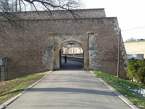 Outer Stambol Gate