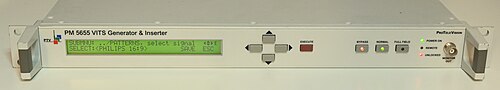 PM5655 VITS Inserter. تم بيعه بعد 23 يناير 1998 وبالتالي يحمل علامة ProTeleVision التجارية (انظر أدناه).