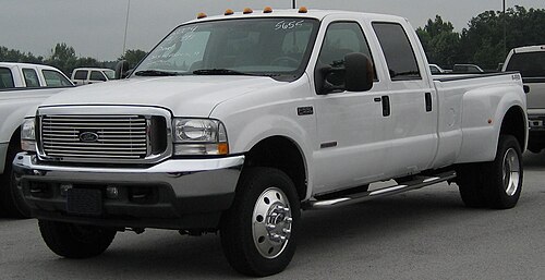 فورد F-550 موديل 2004، كابينة مزدوجة (معدلة لتصبح شاحنة بيك أب)