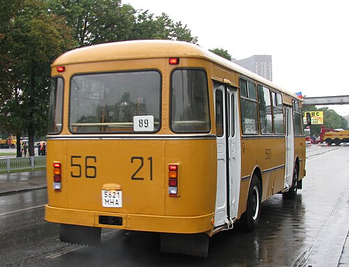 LiAZ-677M، منظر خلفي