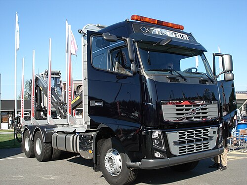 فولفو FH16 700