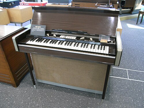 الأورغن الإلكتروني الوطني SX-601 (1963)