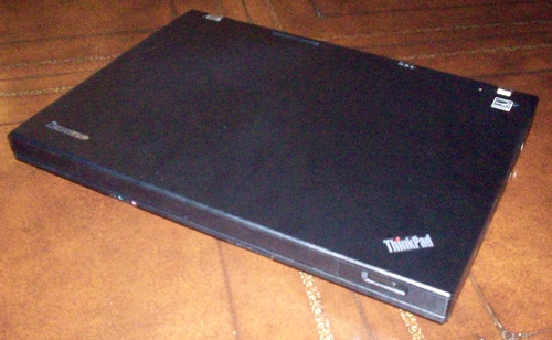 لينوفو ثينك باد R500 (الغطاء مغلق)