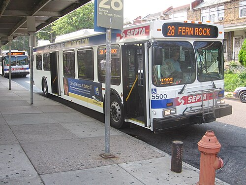 حافلة SEPTA رقم 28 في فيرن روك