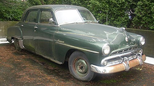سيارة دودج ريجنت سيدان بأربعة أبواب موديل 1951