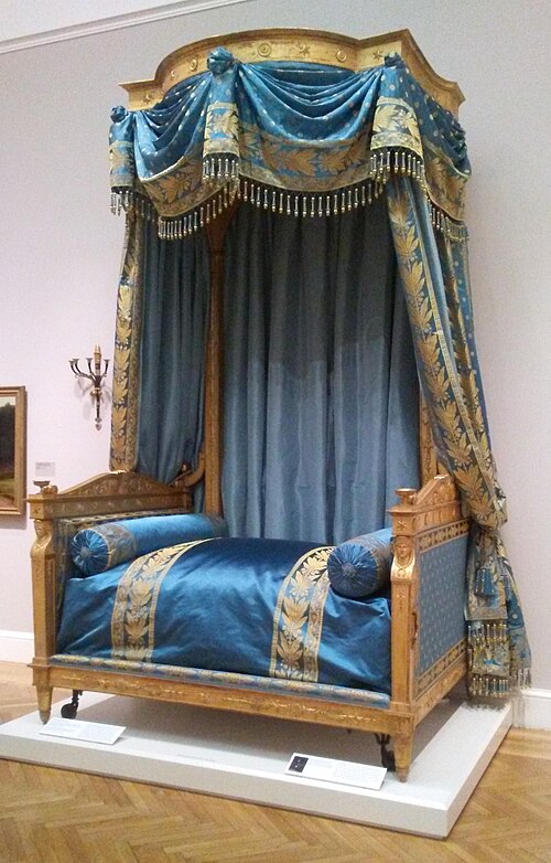 سرير رسمي على طراز الإمبراطورية (سرير استعراضي) صنع لتاليران، حوالي عام 1805