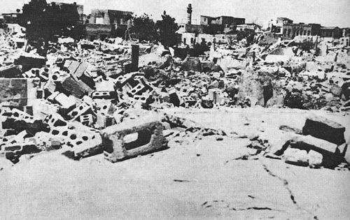 أطلال مدينة اللد بعد أن احتلتها قوات الدفاع الإسرائيلية في يوليو 1948.