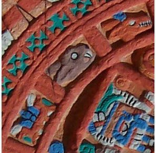 رسومات توضيحية للماء والأرانب والغزلان على نسخة طبق الأصل من حجر الشمس الأزتيكي