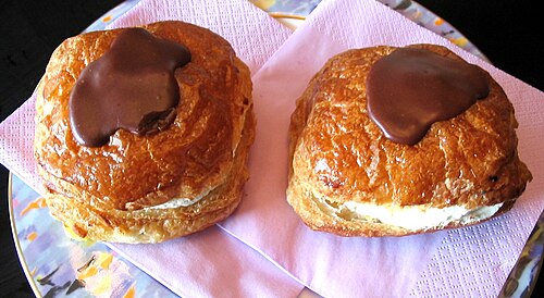 "Fastelavnsboller"، كعك الكرنفال