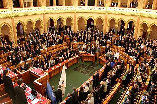 مؤتمر الأمم المتحدة في قاعة الجمعية بمجلس النبلاء في عام 2012. واليوم يستخدم المجلس الأعلى كقاعة مؤتمرات واجتماعات ولأغراض السياحة.