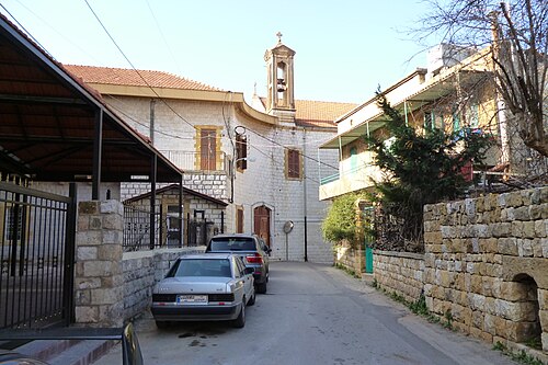كنيسة عزرية المارونية