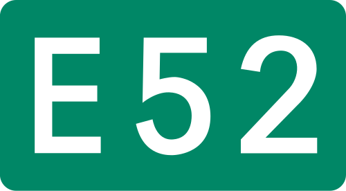 E52