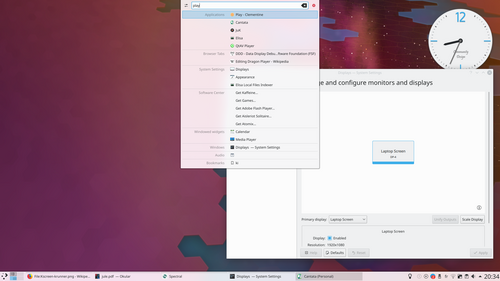 Plasma 5 showing KRunner and display management