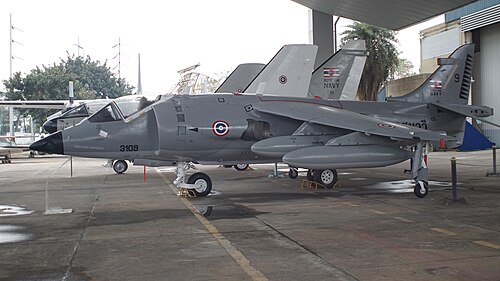 طائرة AV-8S متقاعدة من البحرية التايلاندية