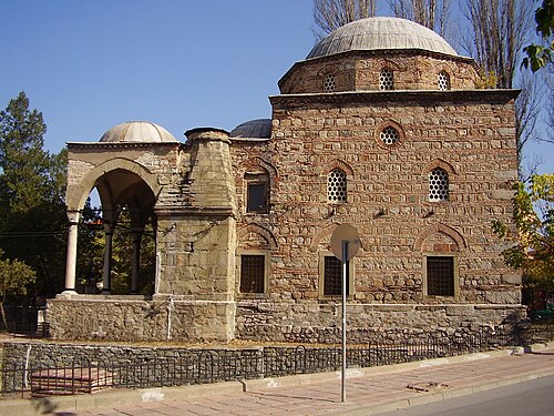 مسجد فريد أحمد بك في كيوستنديل (1575-1577)