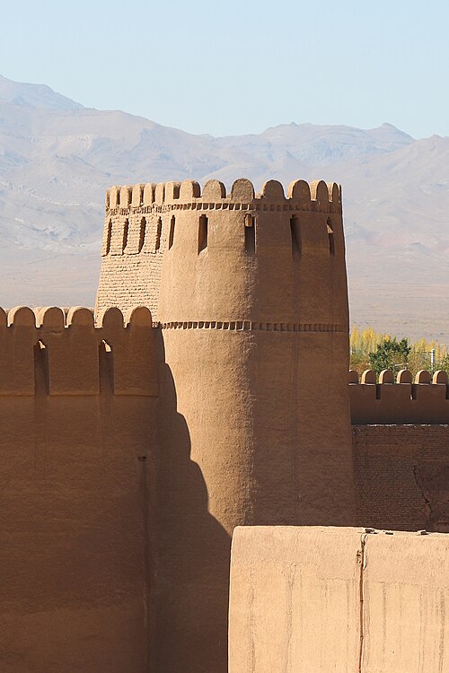 برج من أبراج القلعة