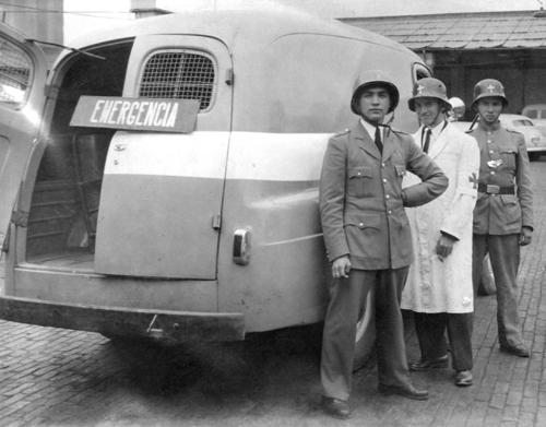 أول مركبة طوارئ من فورد، مارس 1952