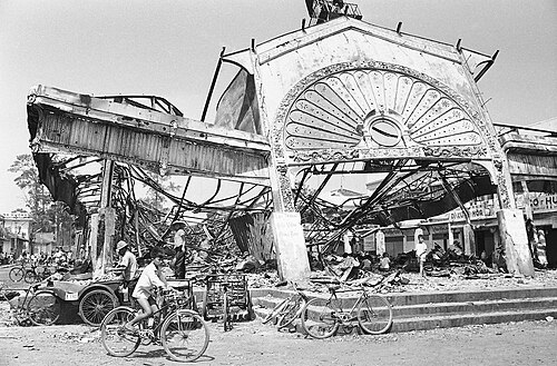سوق بن تري بعد هجوم تيت عام 1968.