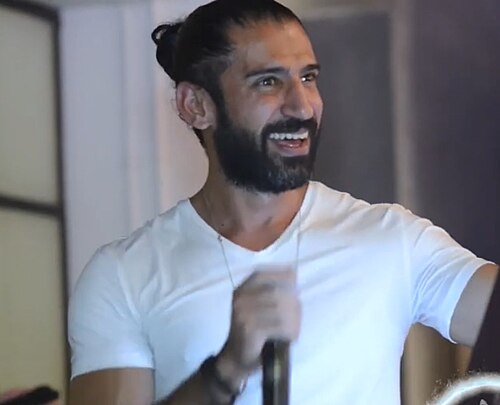 المغني البحريني خالد فؤاد
