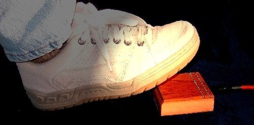 Pocket Stomp من تصميم musiXtools
