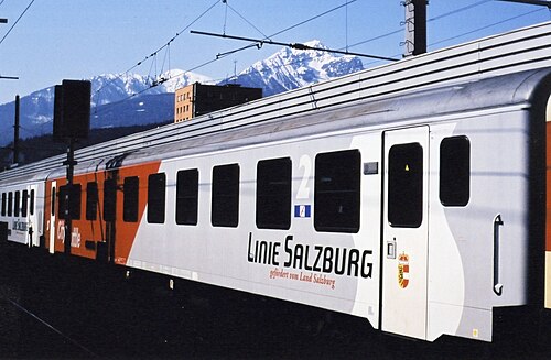 خط سكة حديد ÖBB المؤدي إلى سالزبورغ في إنسبروك